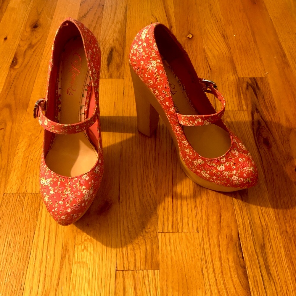 Pink Floral Print Platform Mary Jane Heels